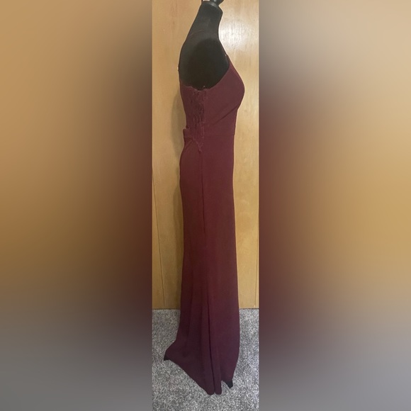 City Triangles - David’s Bridal - NWT - Size 2 - Formal Dress - Picture 7 of 7